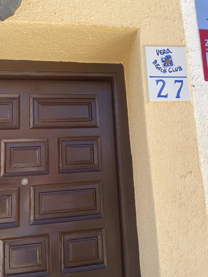 Lovely 1- Bedroom Rental With Pool, Close To The Beach Бера Екстер'єр фото